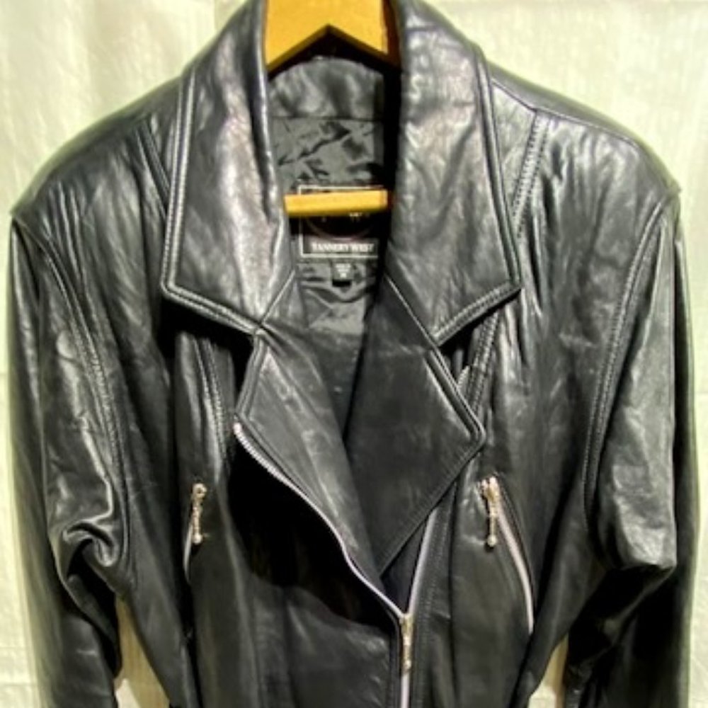 Tannery West leather jacket with belt Medium